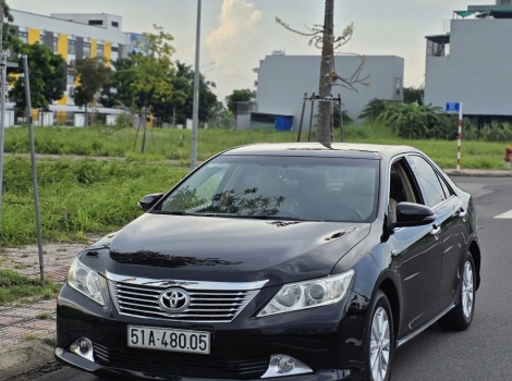 CAMRY 2013 2.0 E