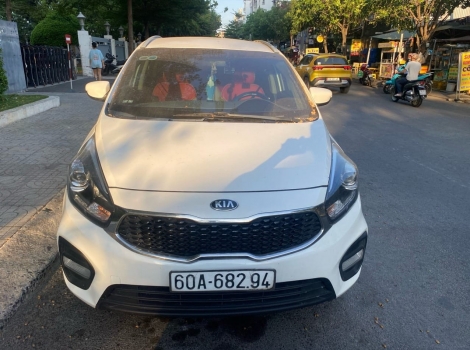 Kia Rondo 2018 ( MT )