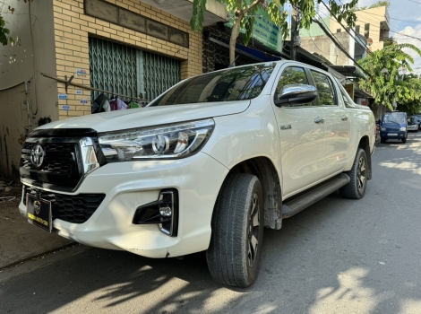 TOYOTA HILUX 2.8G Platinum 4x4